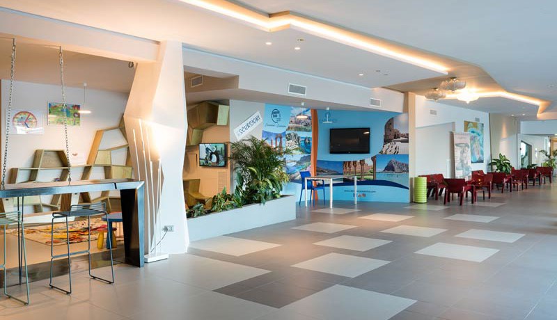 Thumbnail Saracen Sands Hotel